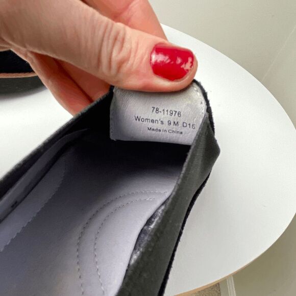 Johnston & Murphy Bree Slip-on Flat Loafer Black Suede Almond Toe Sz 9 - Picture 5 of 10